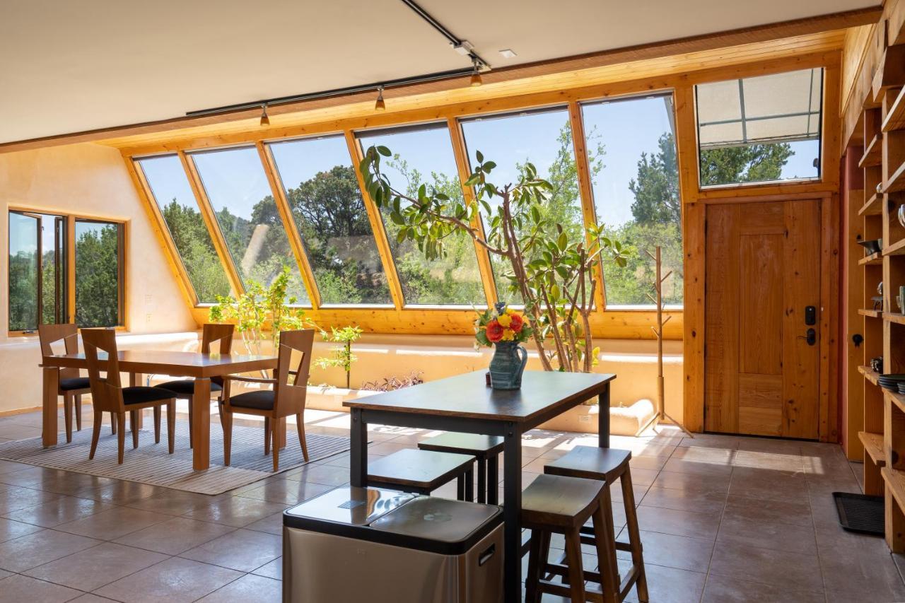 Santa Fe Ridgetop Retreat With 2 Hot Tubs And Views 외부 사진
